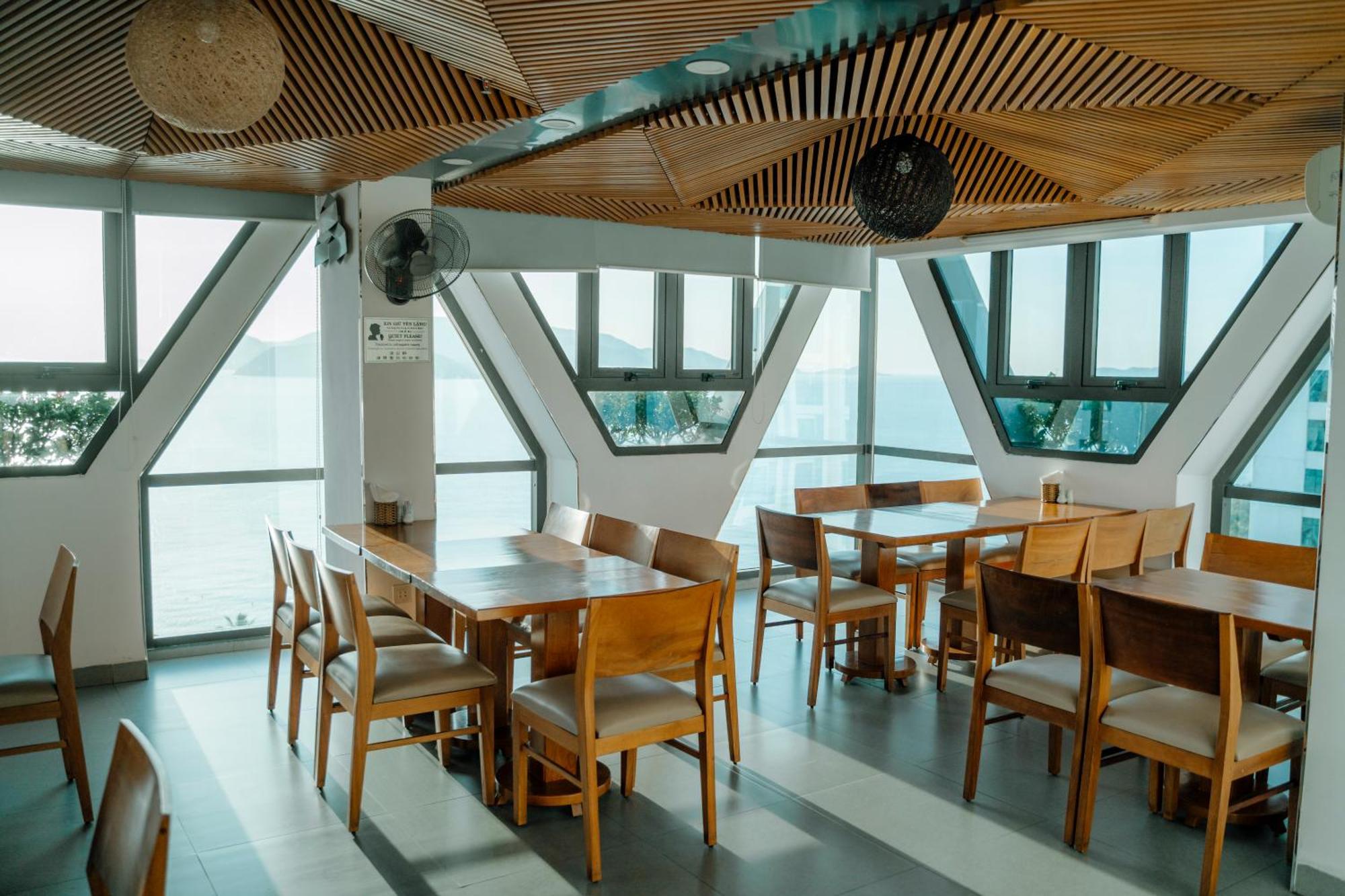 Venue Hotel Nha Trang Beach Екстериор снимка